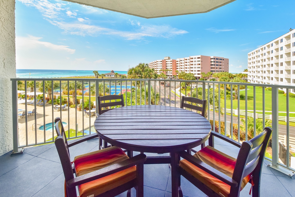Inlet Reef Club 211- Balcony