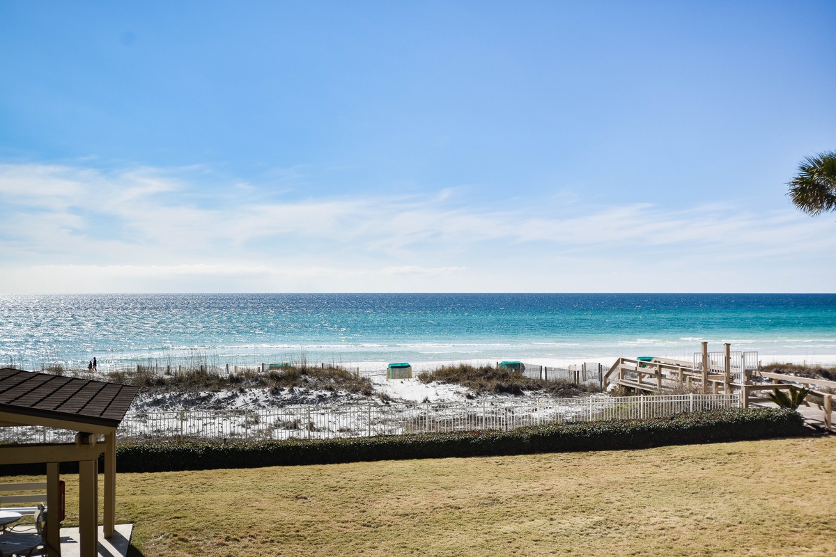 Sterling Sands 101- Balcony View