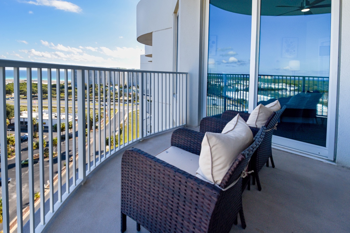 The Palms of Destin 11208 - Balcony