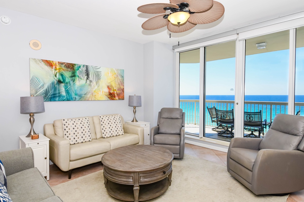 Silver Beach Towers E802