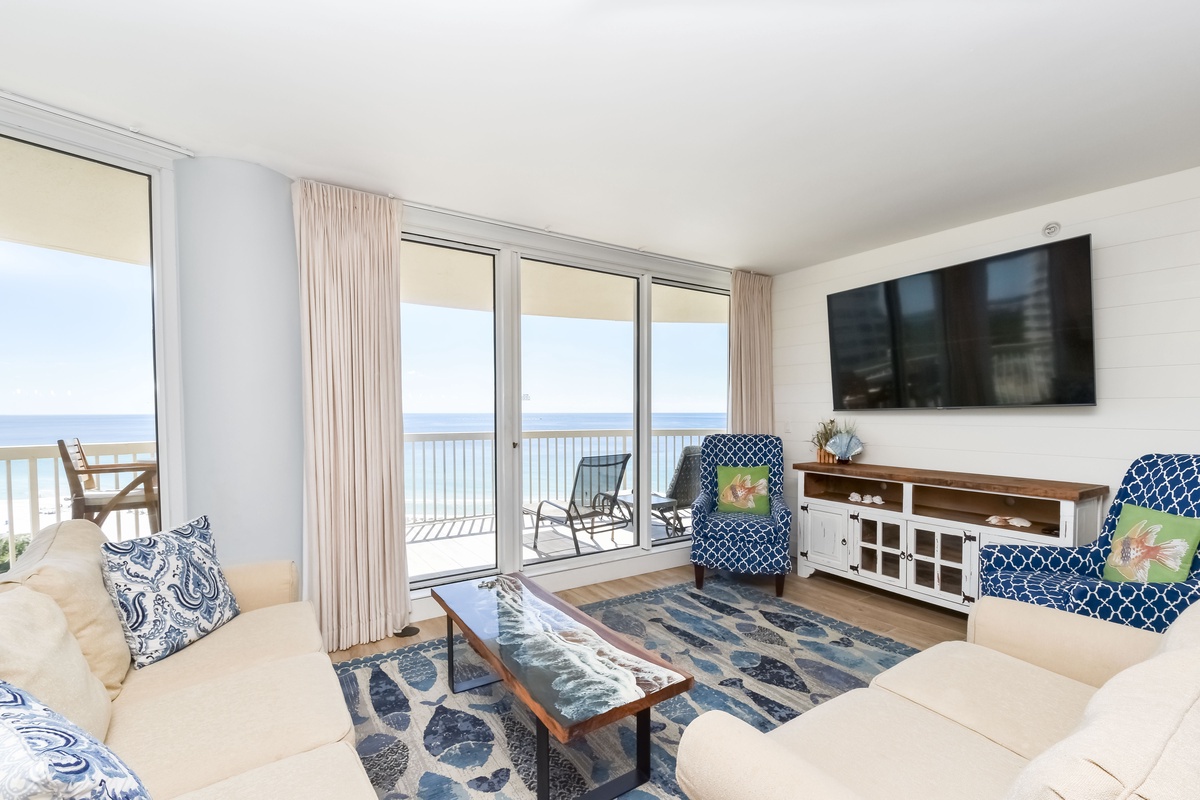 Silver Shells St. Maarten 1102 - Living Area.