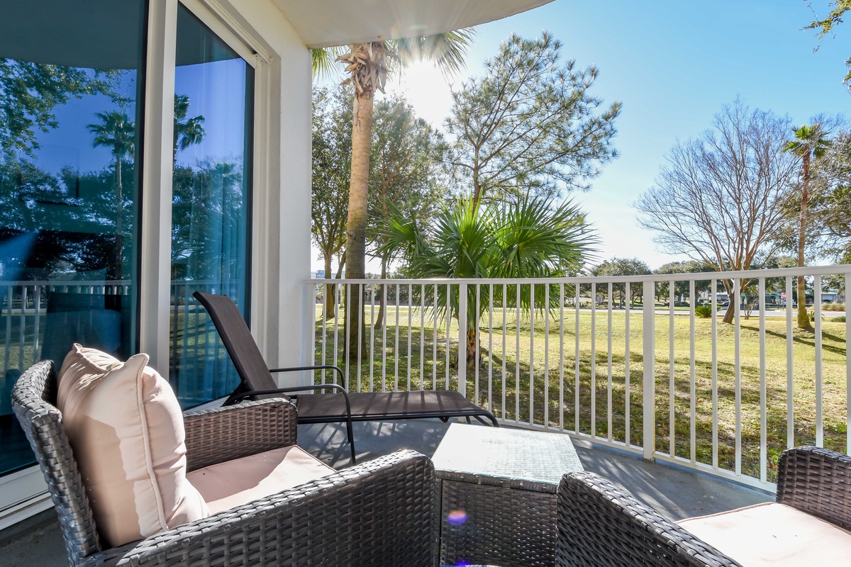 The Palms of Destin 2110 - Patio