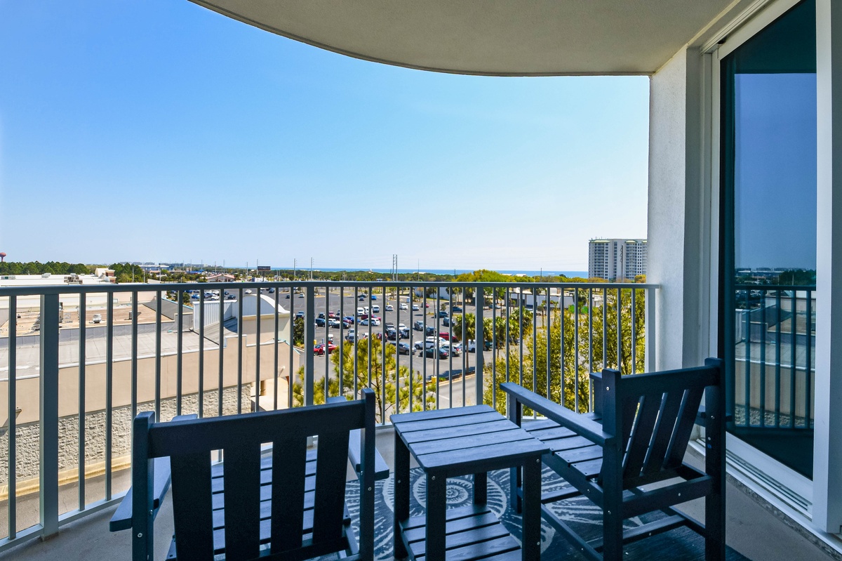 The Palms of Destin 1504 - Balcony Seating