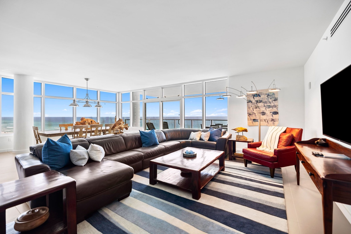 1900 Ninety Eight 801 - Living Area with Spectacular Gulf Views