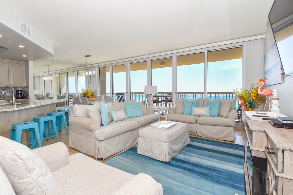 Silver Shells St. Maarten 705 - Living Area with Gulf Views