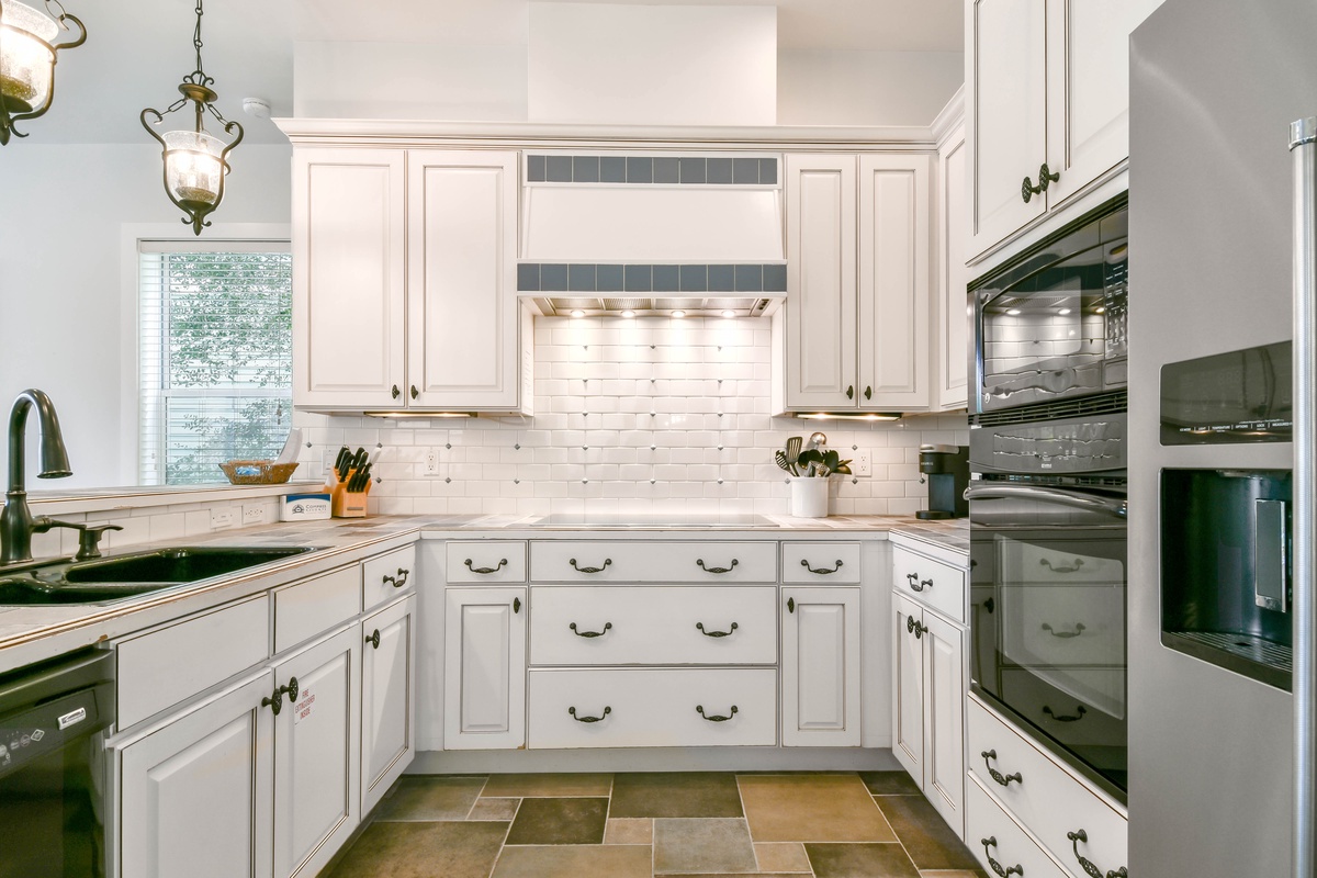 Crystal Gold - Fully Equipped Kitchen