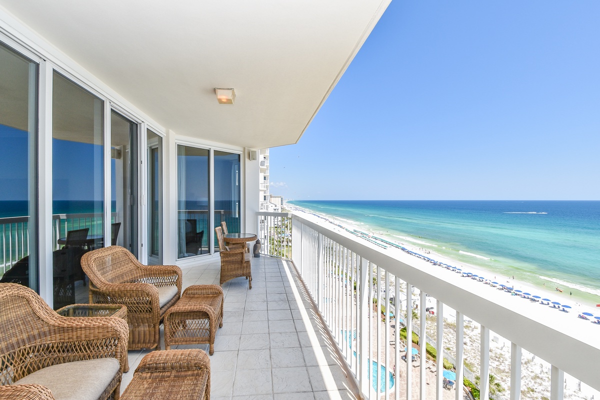 Silver Beach Towers West 1005- Balcony