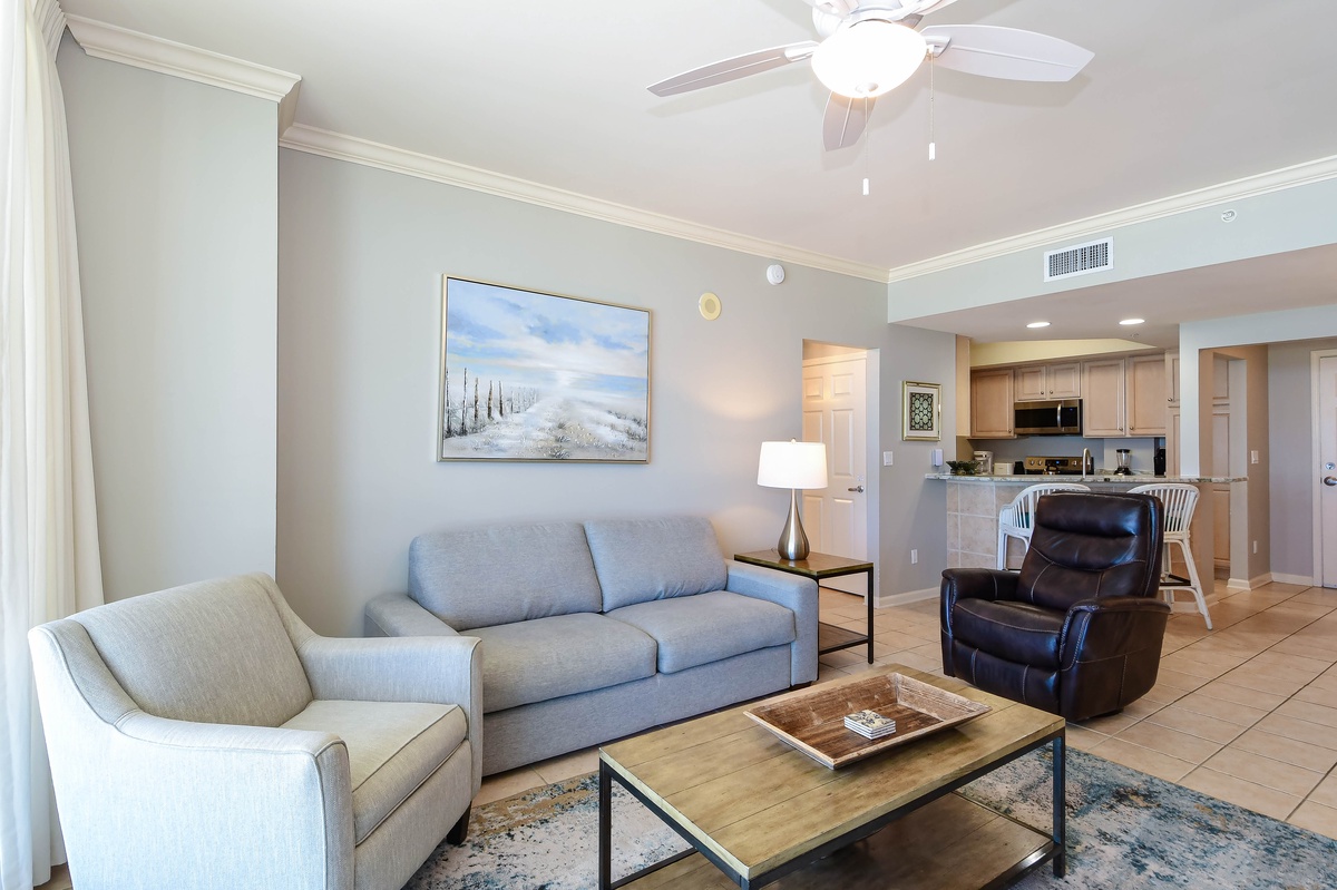 Silver Beach Towers E505