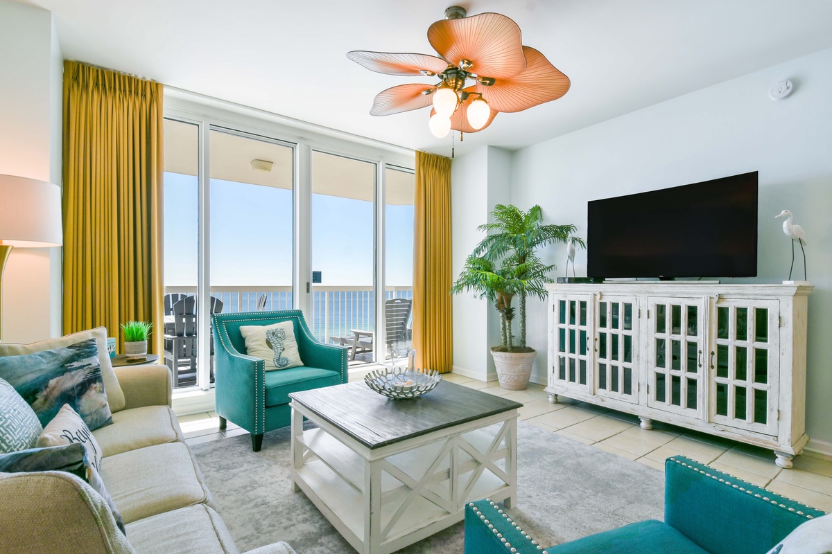 Silver Beach Towers W1002