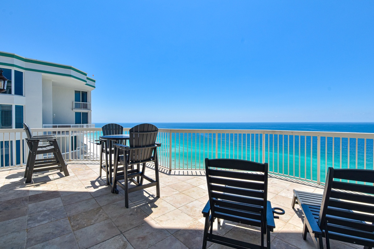 Silver Beach Towers West Penthouse 1901 - Balcony