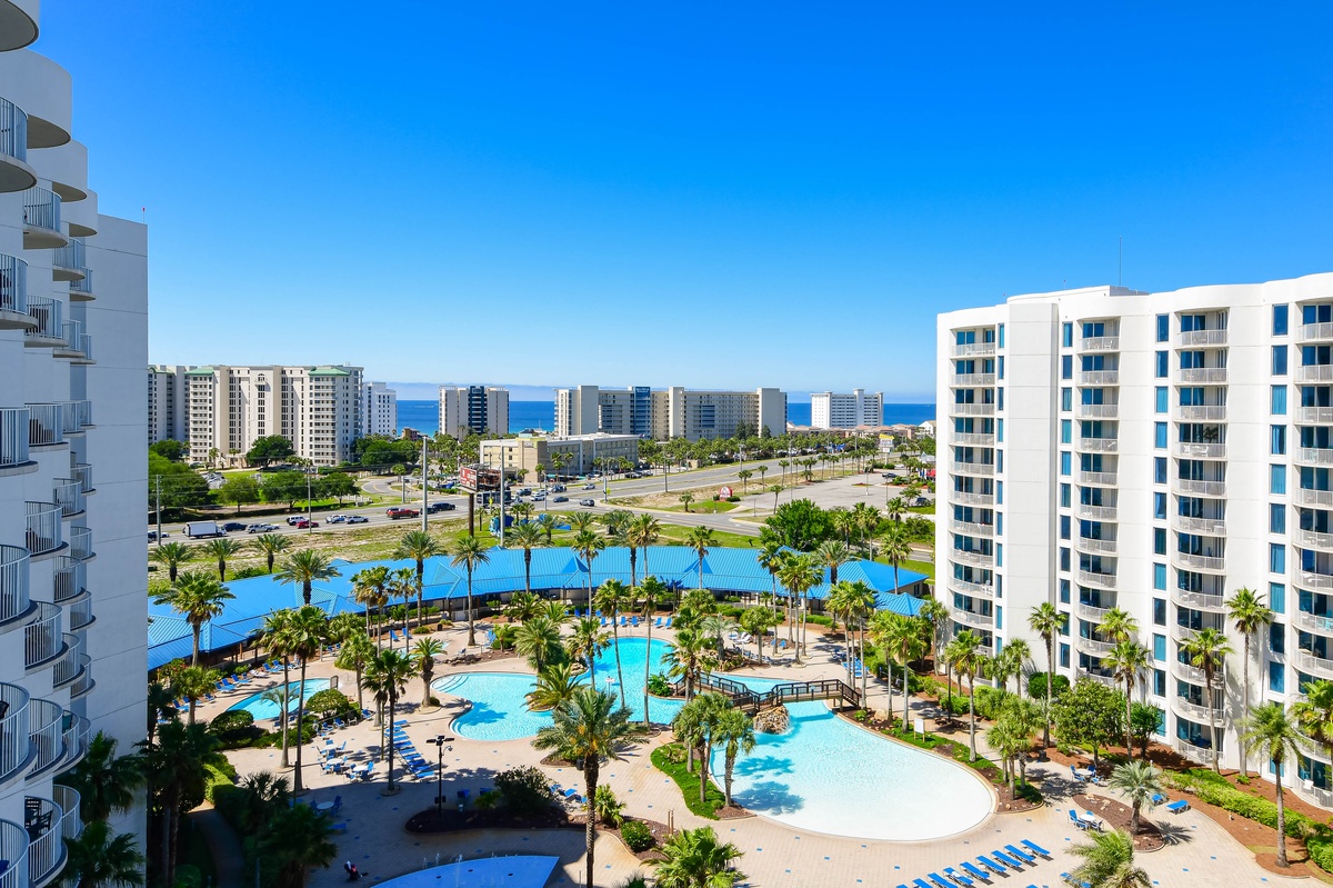 The Palms of Destin 11001 - Balcony View