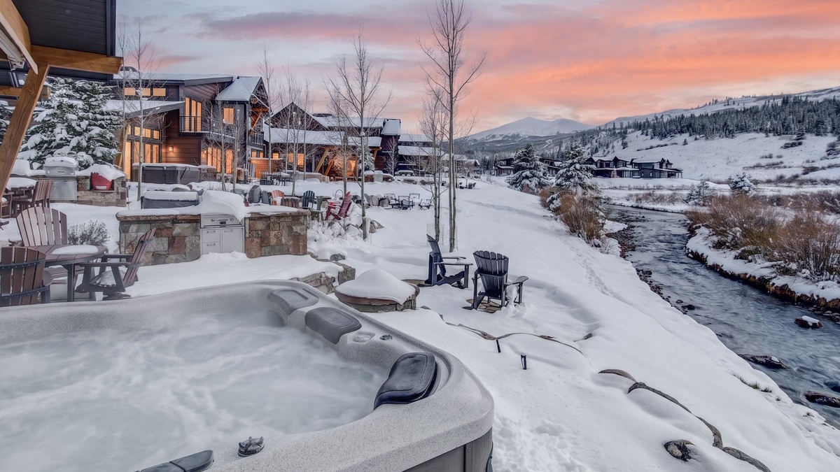 Hot Tub, Main Level Patio - Fire pit with seating and landscape views