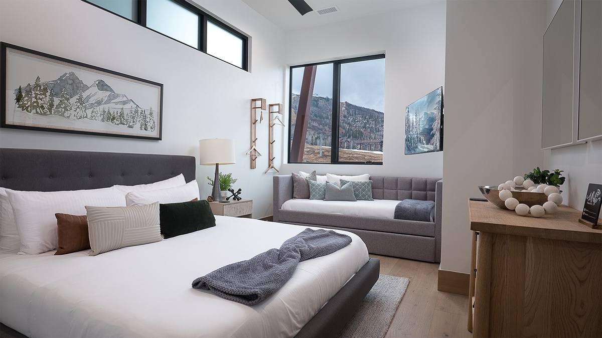 Bedroom 6, Lower Level - Aria Ridge, king, twin daybed, and twin trundle