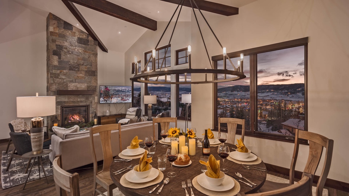 Dining with all the views