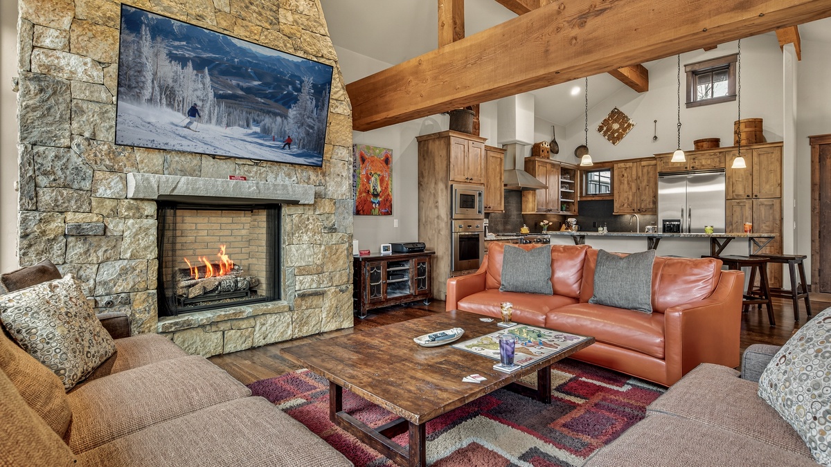 Great Room, With tv and fireplace