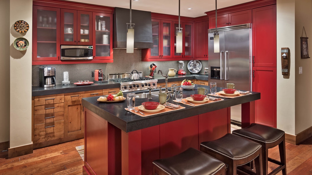 Kitchen, Main Level - Large island with seating