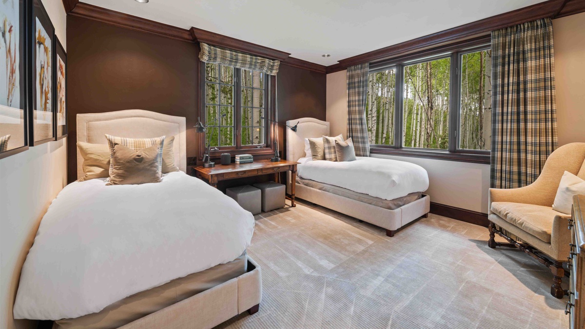 Bedroom 4, Lower Level - Lower level guest bedroom with double twin