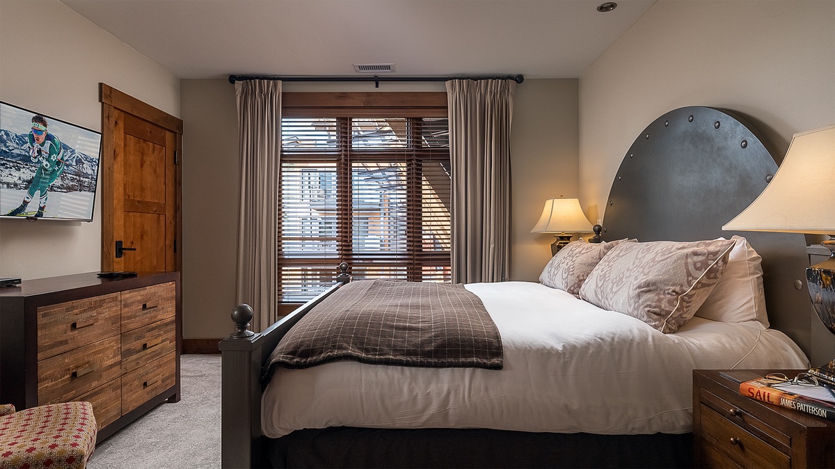 Bedroom 3 - Main Level