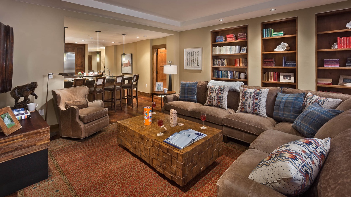 Great Room, Main Level - Cozy seating area with built-in shelving