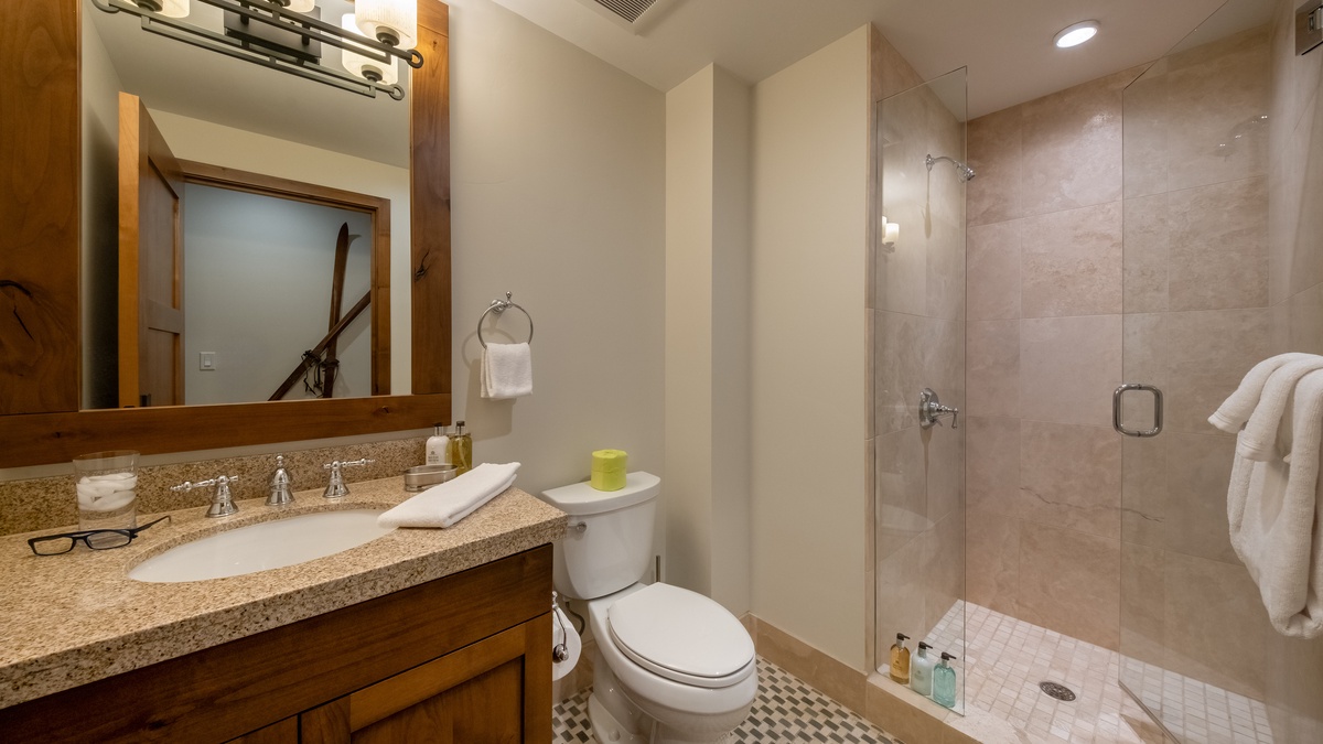 Shared Bathroom, Main Level - Hall bath adjacent to Bedroom 2