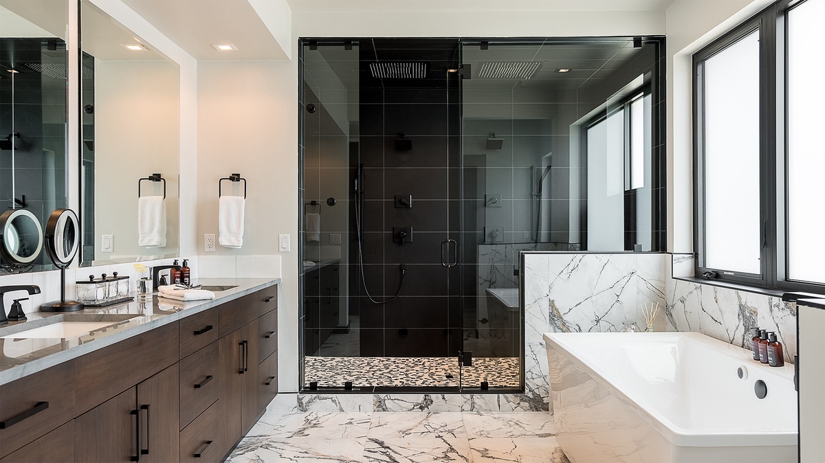 Bedroom 6, Upper Level - Triple 3 Lodge primary ensuite with walk-in shower