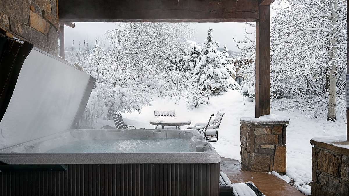 Hot Tub, Lower Level Patio - Outdoor hot tub with patio seating