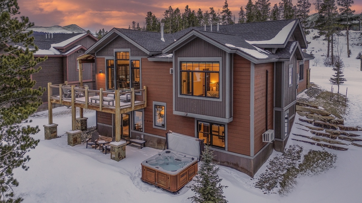 Exterior - Back of the home