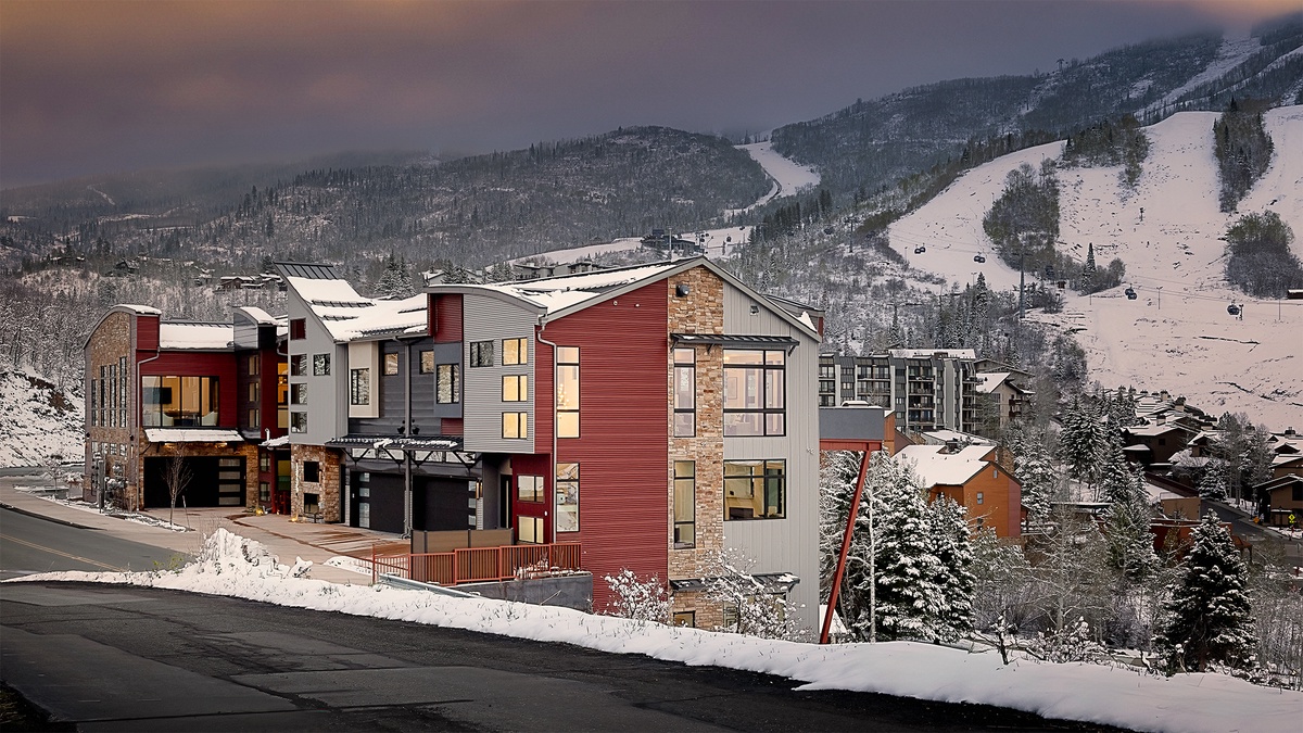 Exterior - Exterior view of property with mountain and ski area views