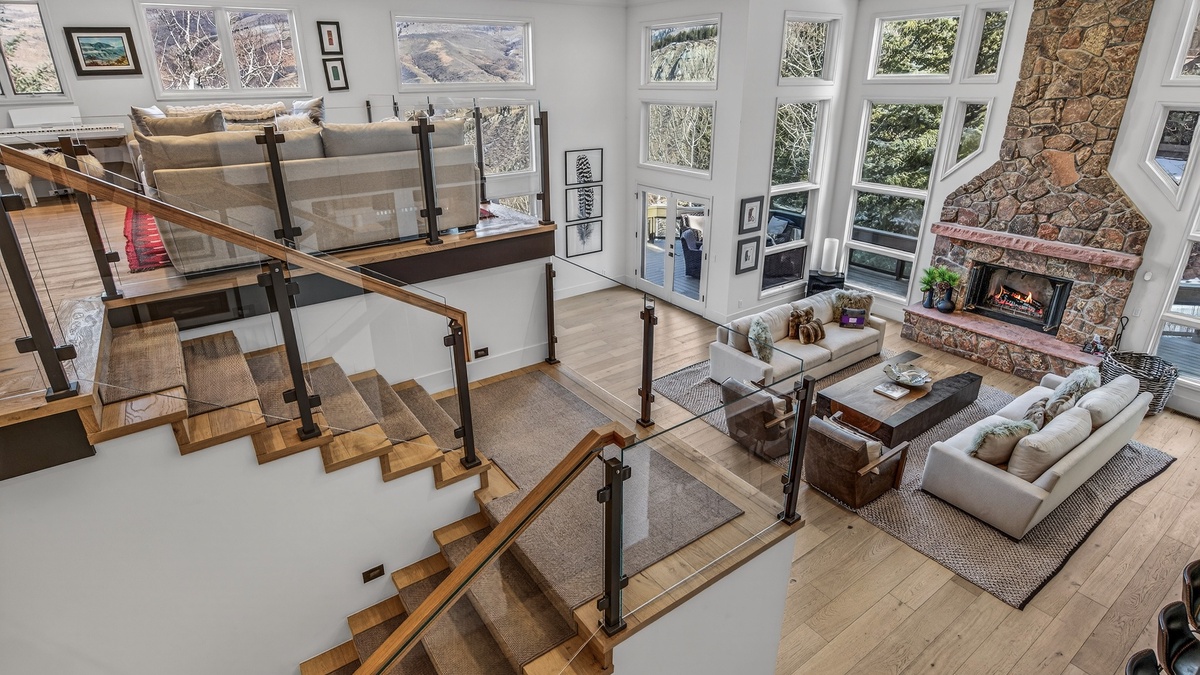 Open Views, Upper Level