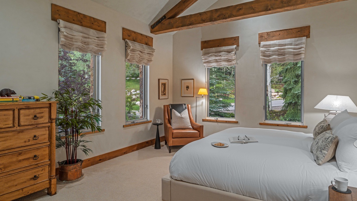 Bedroom 2, Upper Level - King suite 1