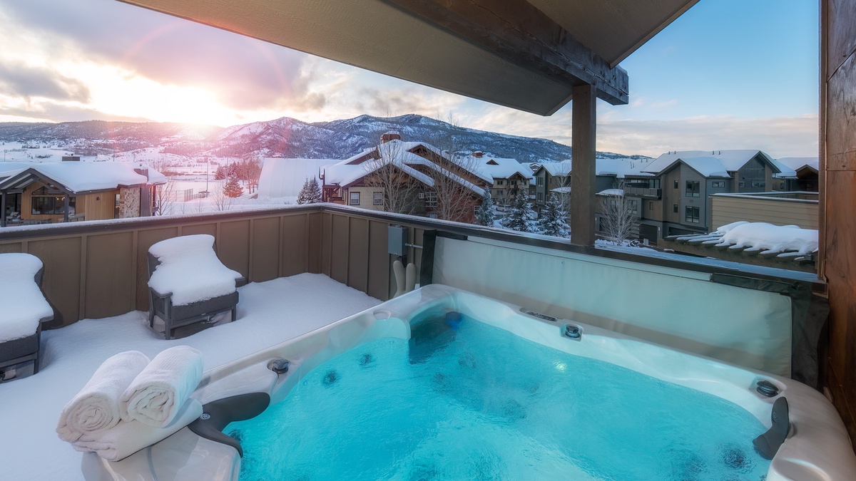 Soak up private winter sunset views of Emerald Mountain