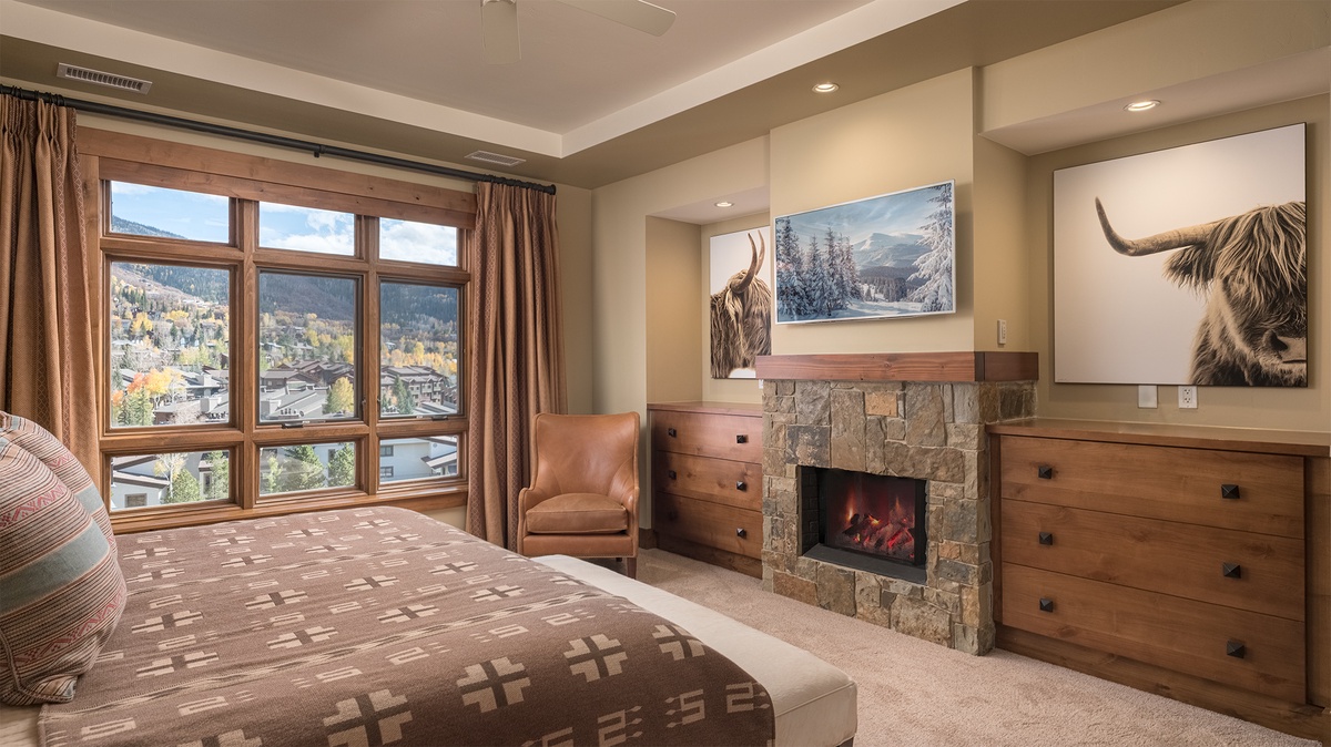 Bedroom 1, Main Level - Primary king suite with fireplace