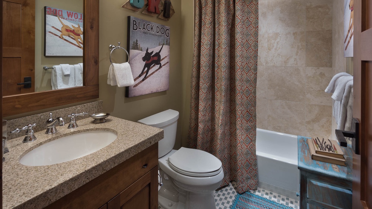 Shared Bathroom, Main Level - Hall bathroom adjacent to Bedroom 4