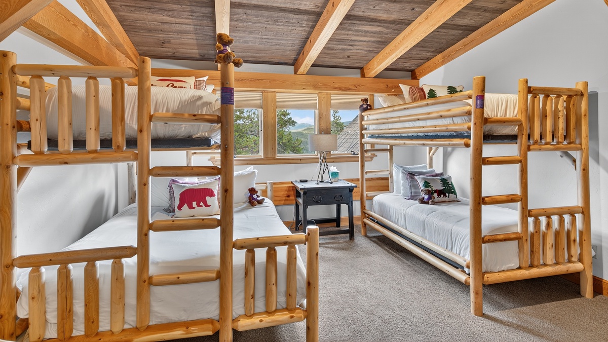 Bedroom 4, Upper Level - Bunkroom - 2 Twin over twin bunk