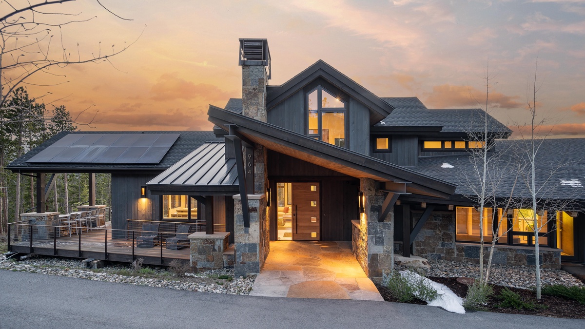 Vickery's Vantage entry