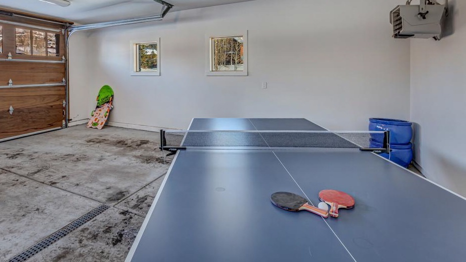 Ping pong table in the garage