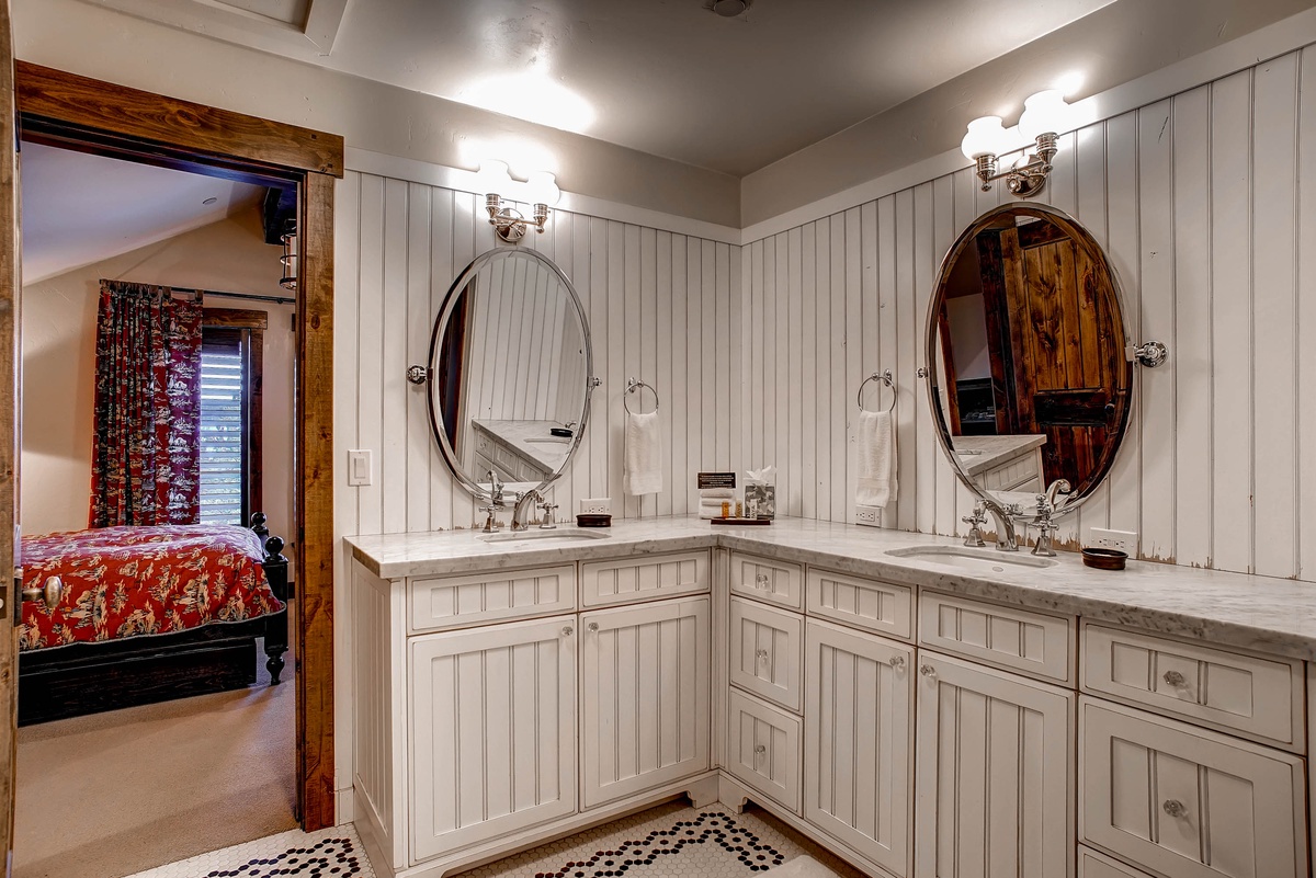 Bedroom 4 & 5 Upper level shared Jack and Jill bath