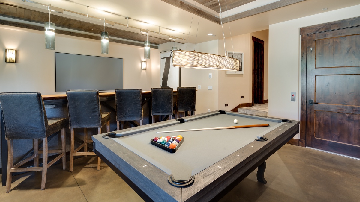 Billiards and bar in lower rec room