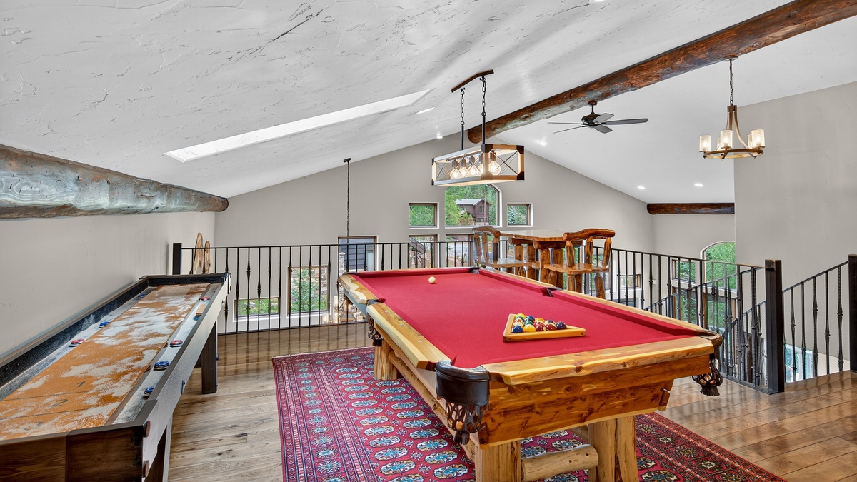 Loft, Upper Level - Pool table and shuffle board