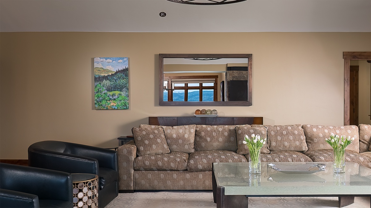 Great Room, Main Level
