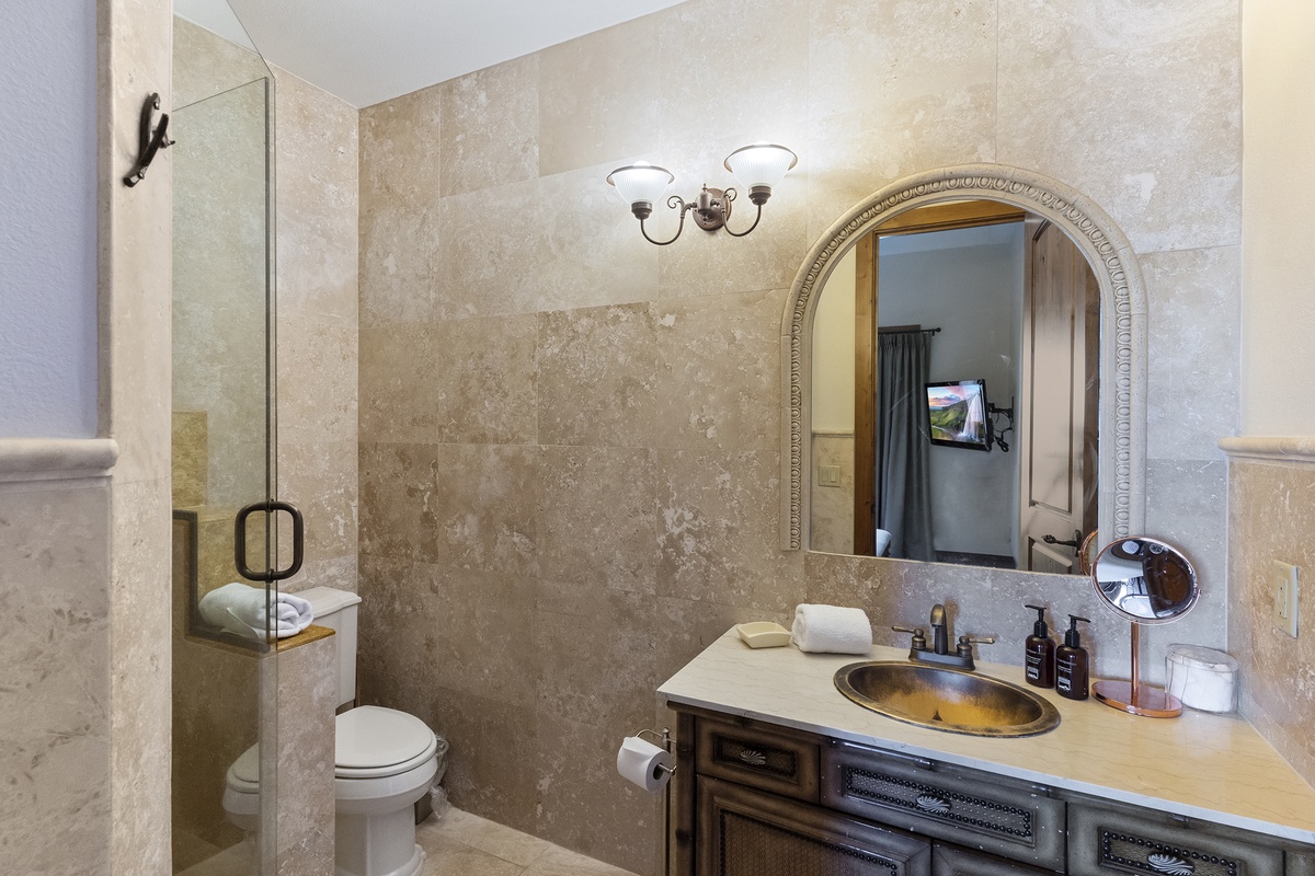 Apex Lodge South Side Queen Ensuite