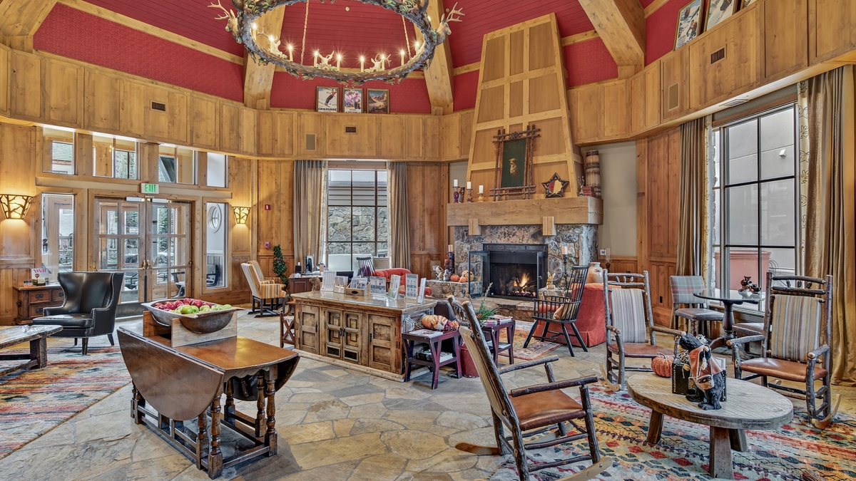 Villa Montane: Lobby