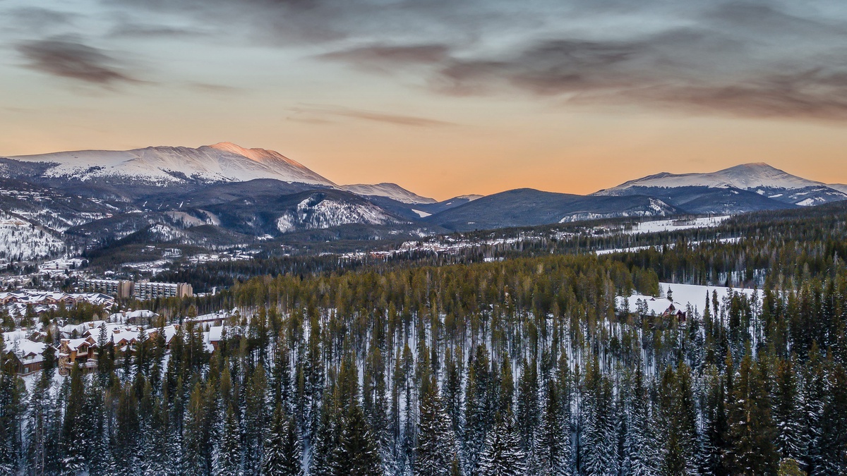 Aerial views from Majestic Mountain Lodge