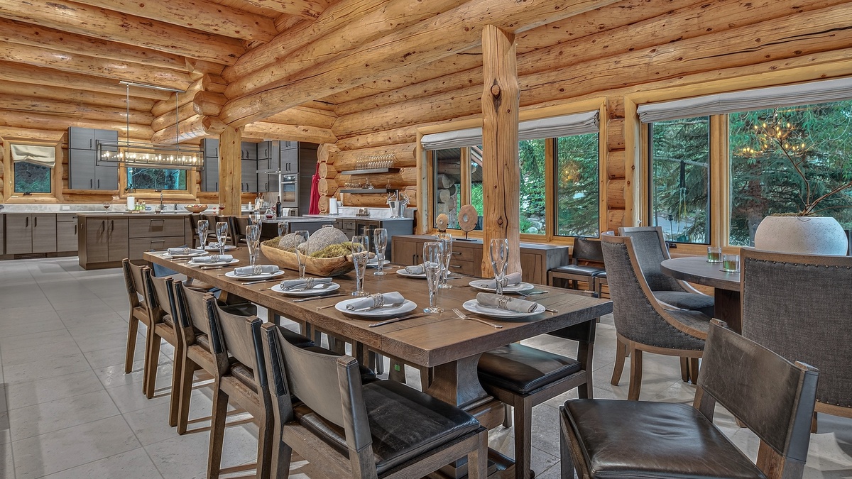 Dining Area, Main Level