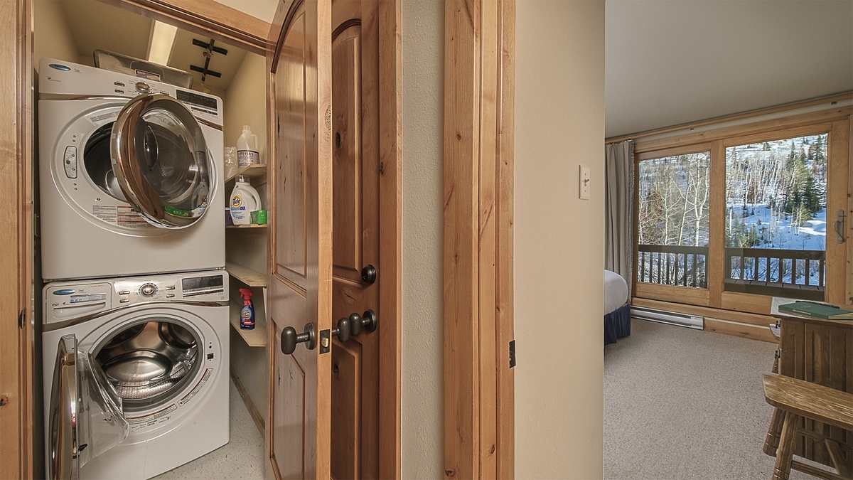 Laundry Area, Lower Level
