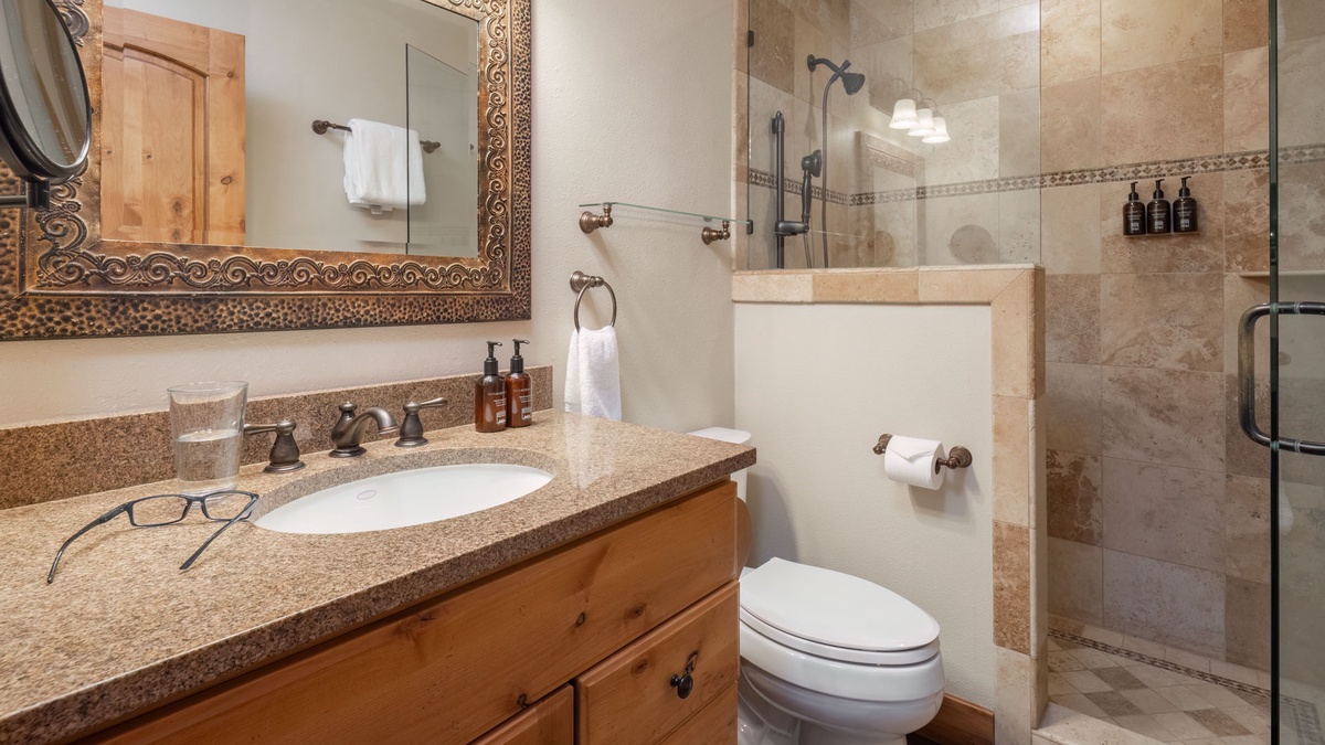 Bedroom 3, Upper Level - Ensuite