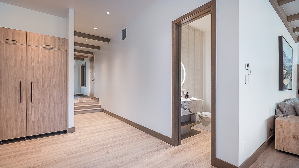 Powder Room, Main Level