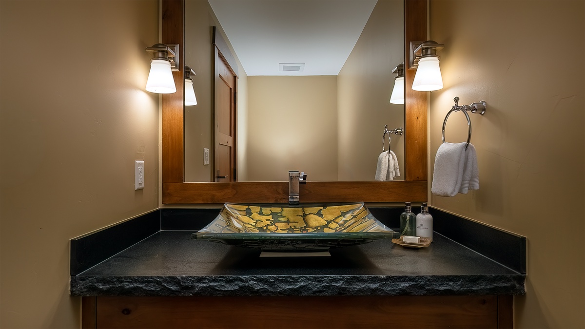 Powder Room, Main Level