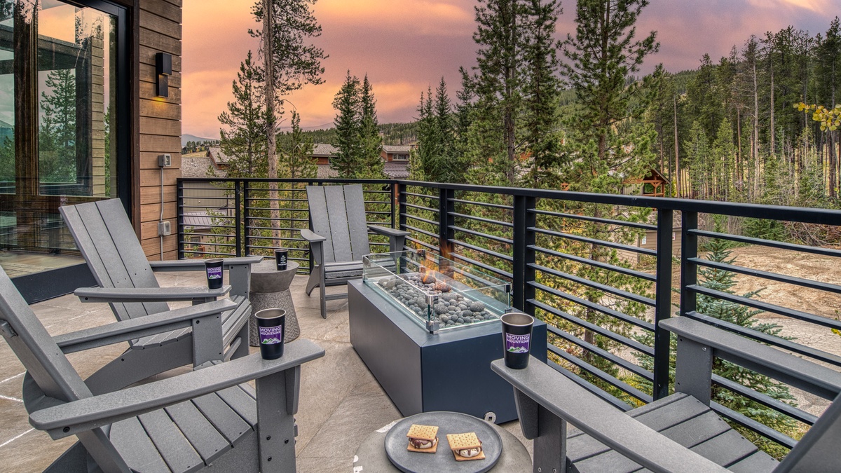 Deck, Uppermost Level - Fire pit with outdoor seating