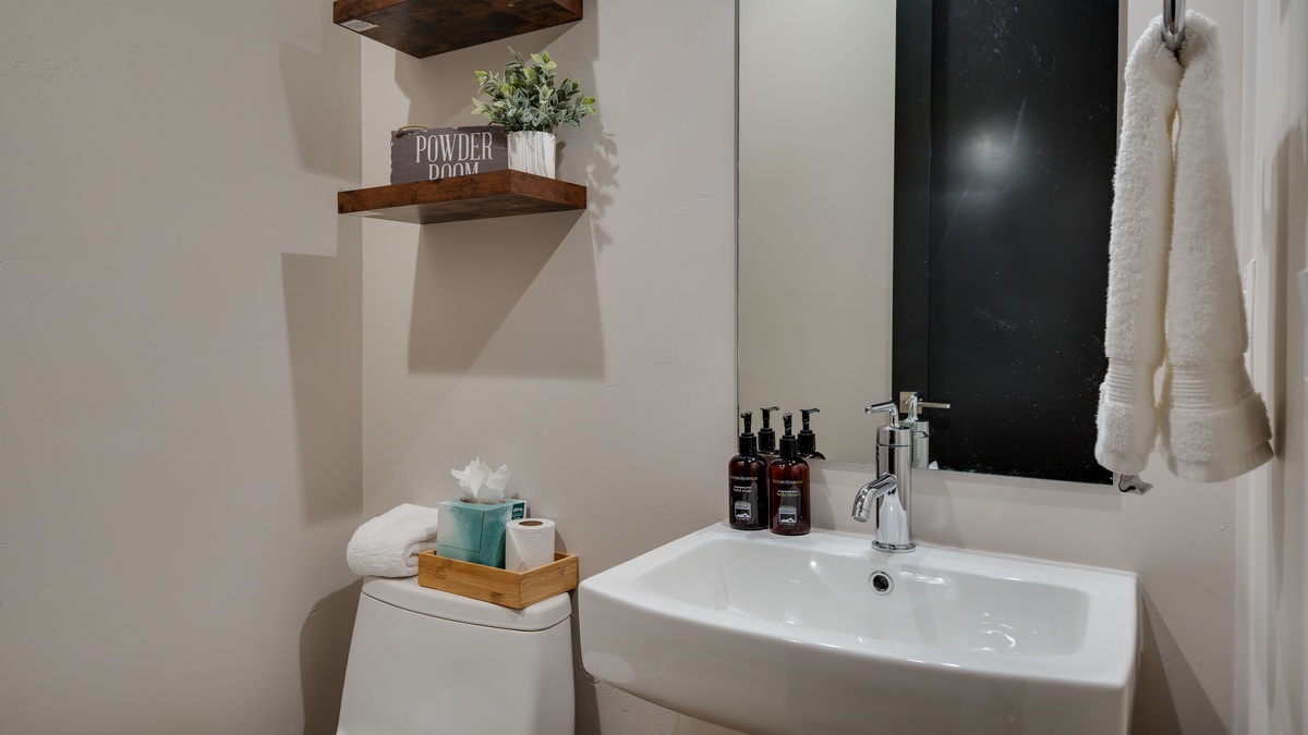 Powder Bath, Main Level